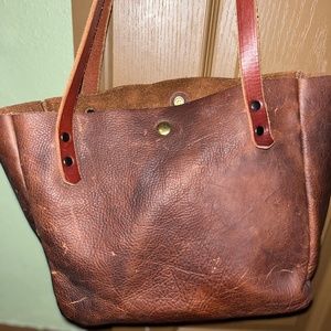 Hatton Henry Leather Tote(PRICE DROP)